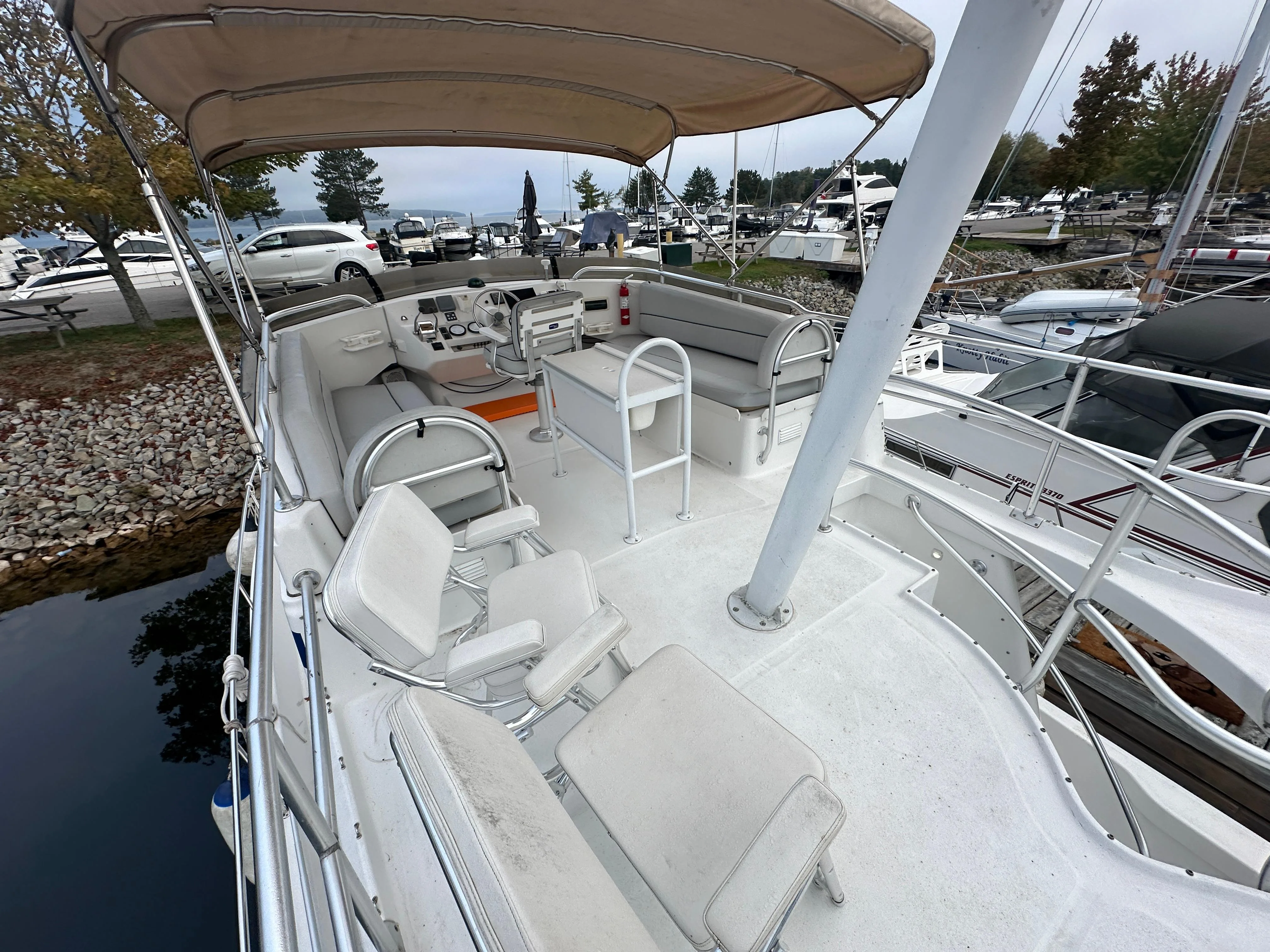 2002 Mainship 390 Trawler for Sale in Midland, ON, Canada | 40 ft ...
