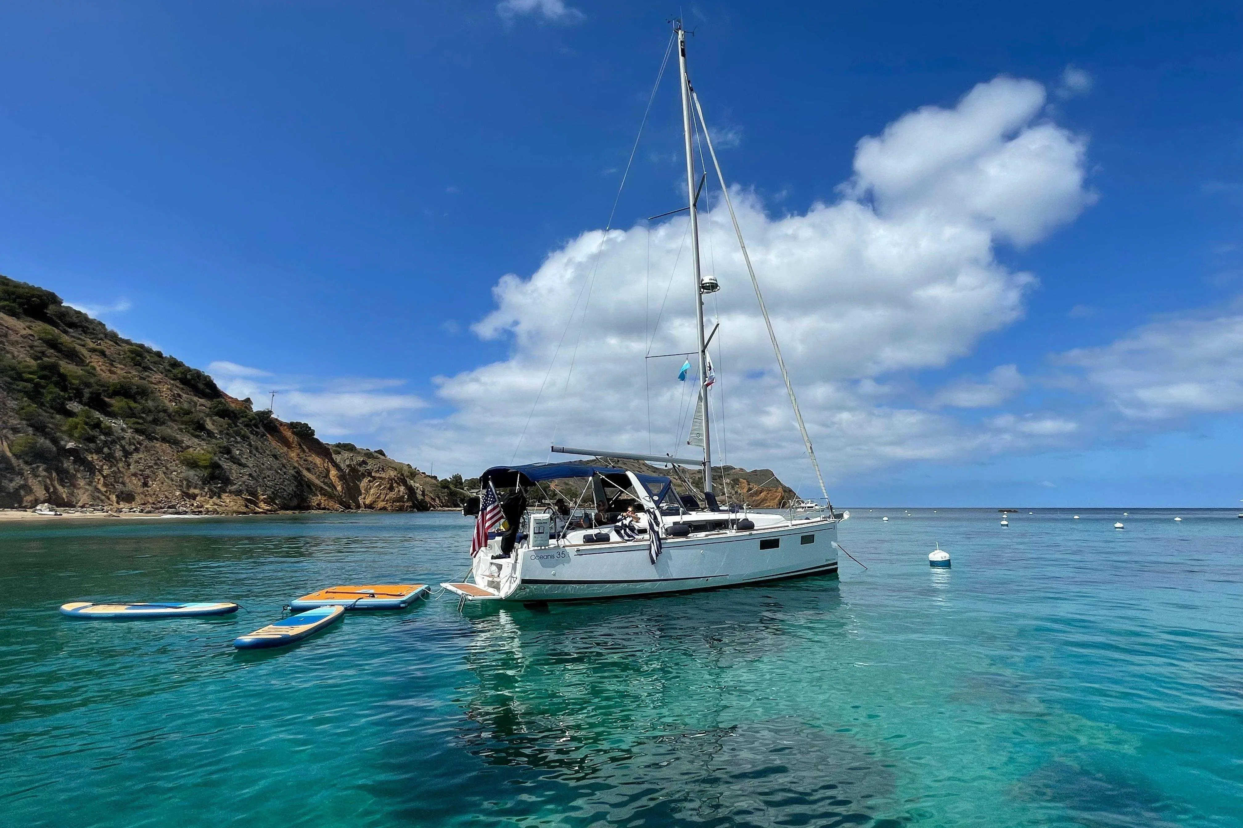 2018 Beneteau Oceanis 35.1