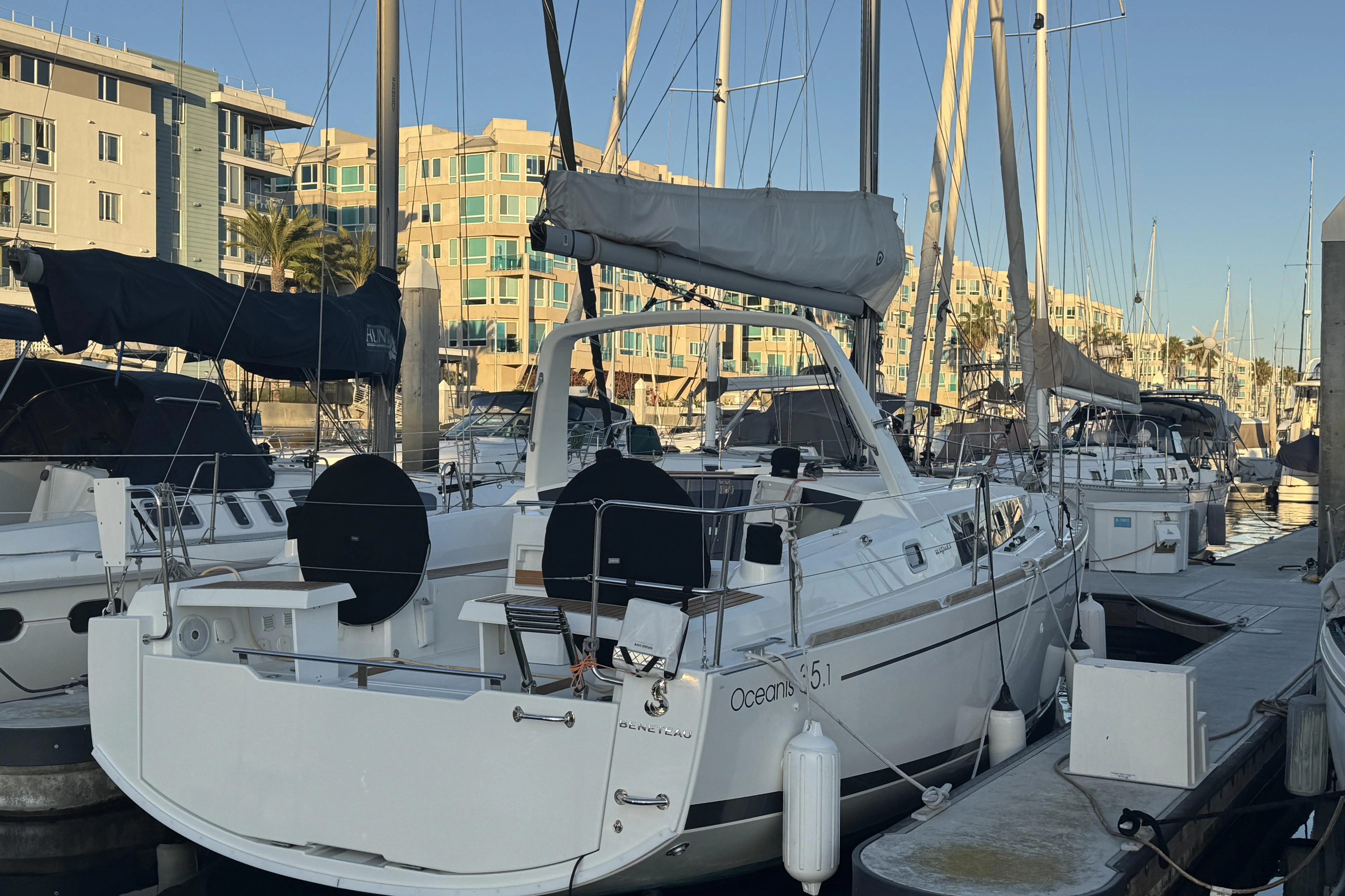 2021 Beneteau Oceanis 35.1 yacht for sale in